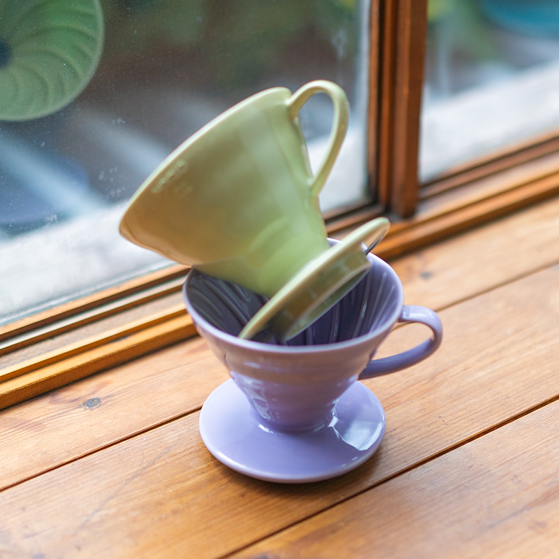 V60 Gotejador de Cerâmica, Tamanho 02, Verde Fumado